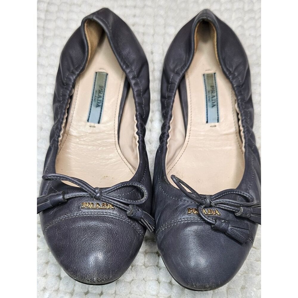 Prada leather baller flat shoes size 36.5